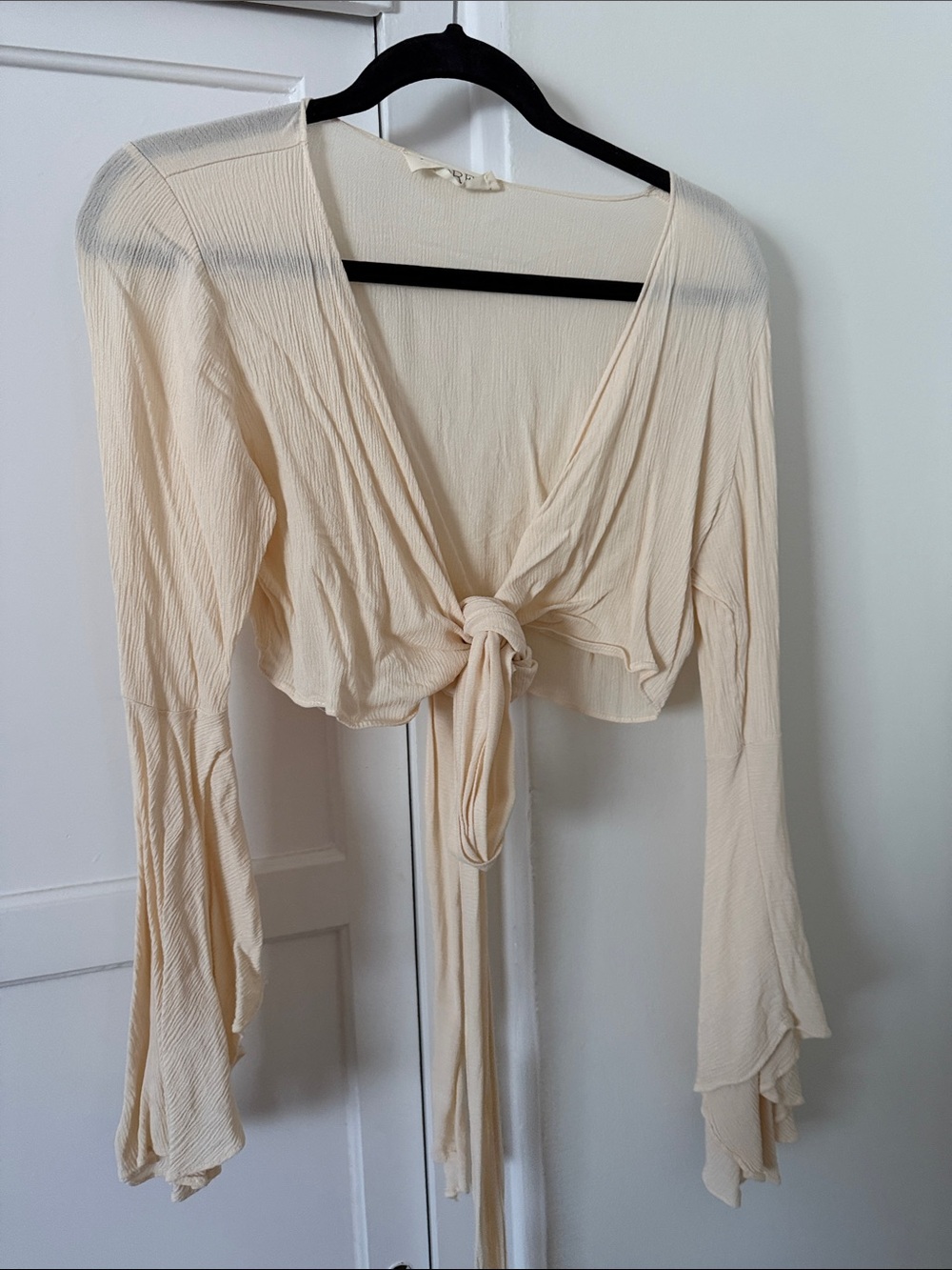 Audrey 3+1 Cream Tie-Front Bell-Sleeve Cropped Top